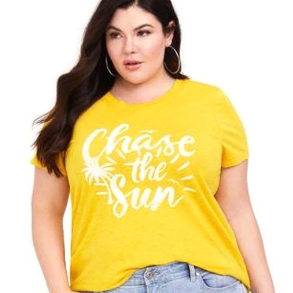 🦋TORRID CHASE THE SUN Tee🦋